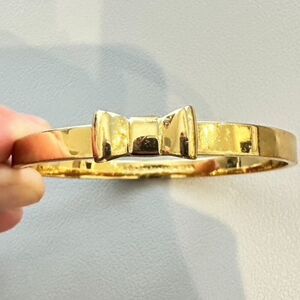 Kate Spade New York Gold Bow bracelet bangle 7 3/4"